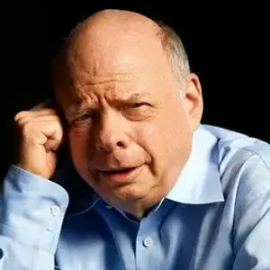 Wallace Shawn